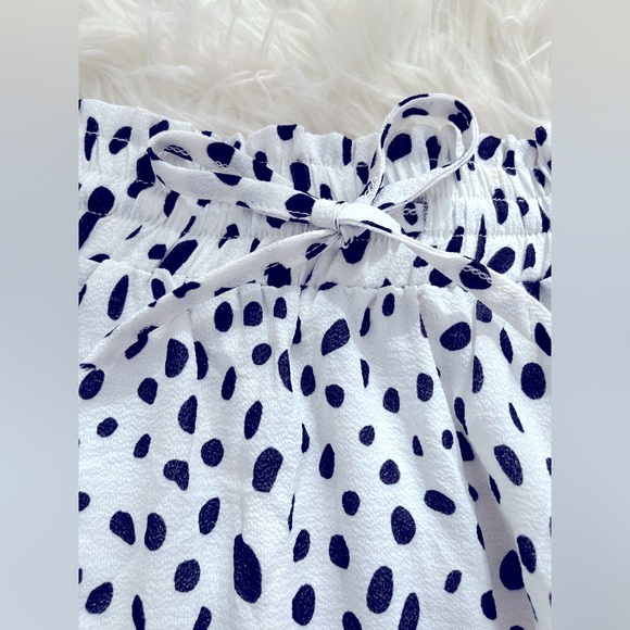 Brand New High Waist Skirt - Picture 2 of 2